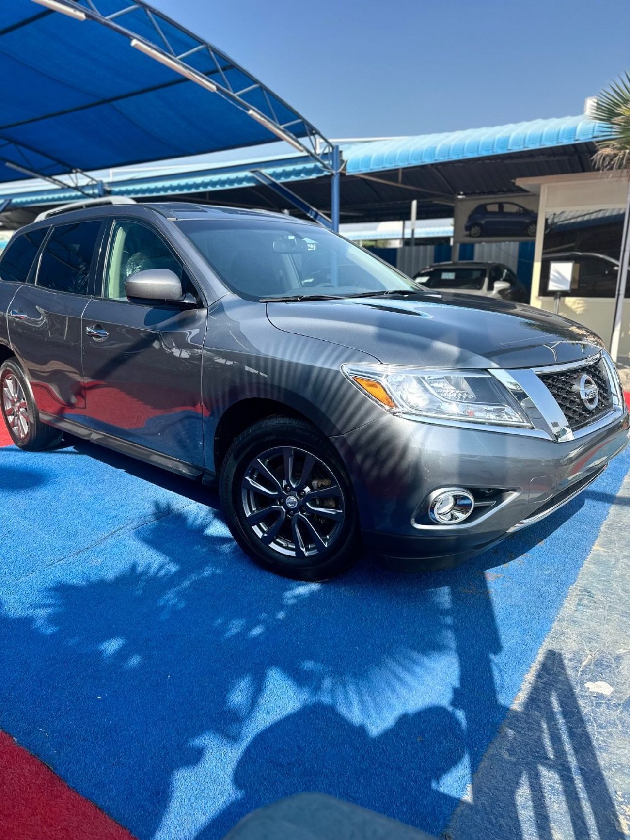 Nissan Pathfinder SV 3.5L (260 HP) 4WD