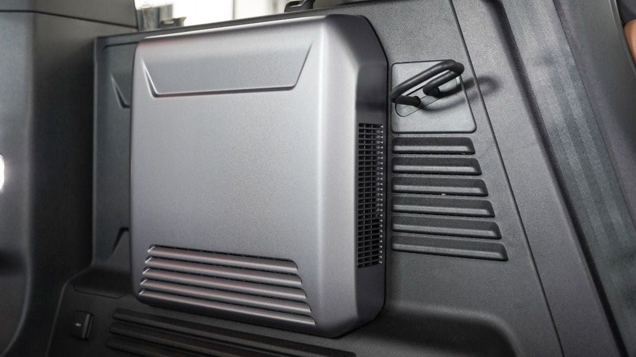 Land Rover Defender DEFENDER 110 X-DYNAMIC HSE | FULL OPTION P400 | 5 YEARS AL-TAYER WARRANTY | 2026 (Export)