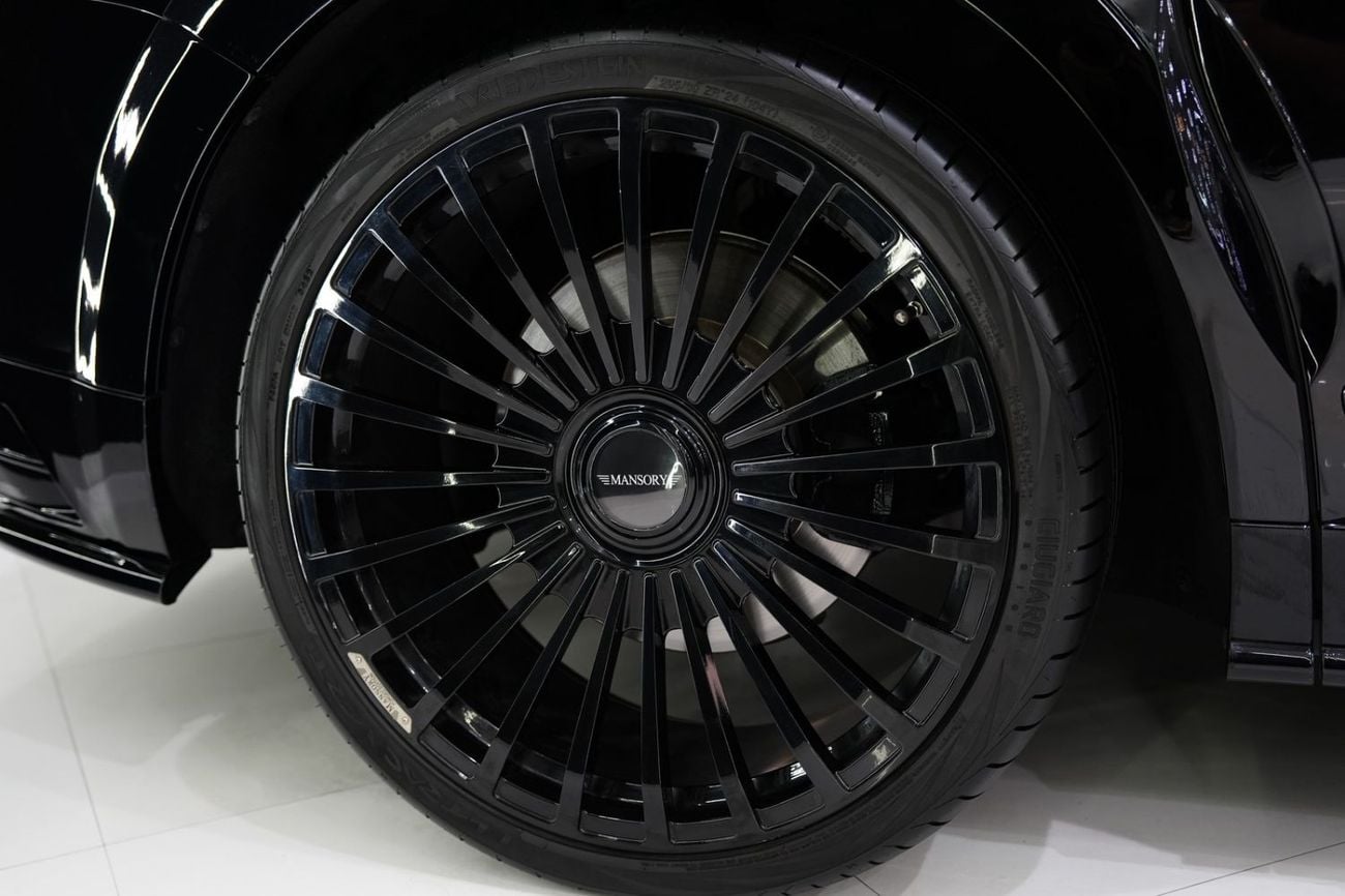 رولز رويس كولينان 2023 Rolls-Royce Cullinan Black Badge Mansory ORIGINAL | Rear Screen | Bespoke Audio| Starlight!!