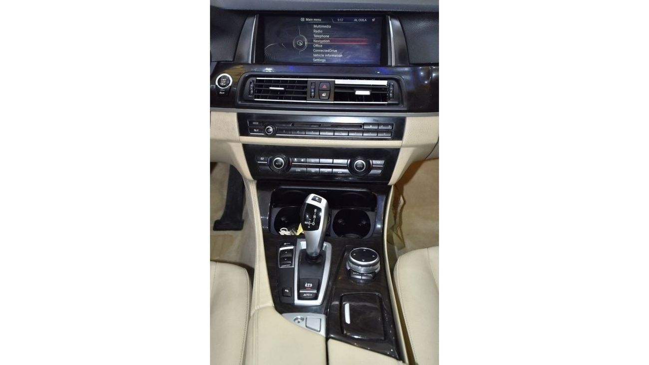 بي أم دبليو 520i EXCELLENT DEAL for our BMW 520i ( 2015 Model ) in White Color GCC Specs