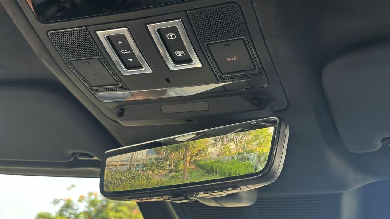 لاند روفر ديفندر