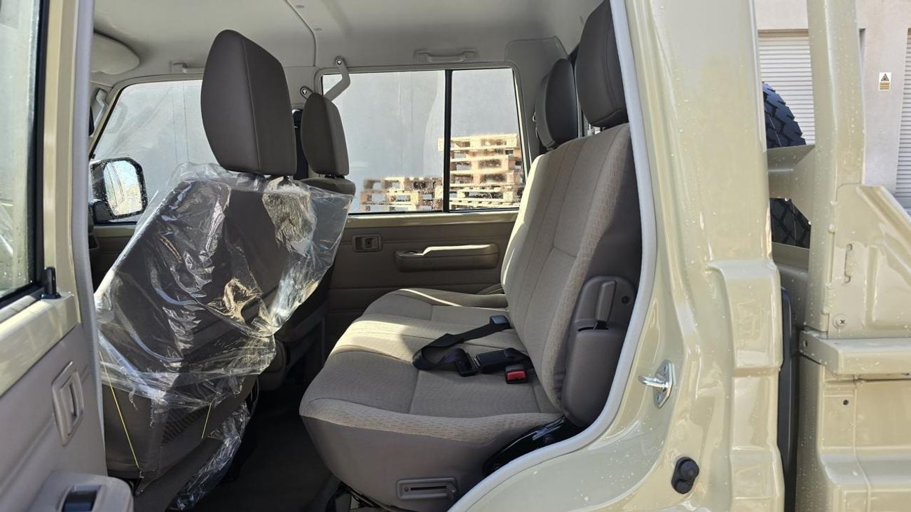 تويوتا لاند كروزر بيك آب GDJ79 DC A/T 2.8L T/Diesel 2025YM