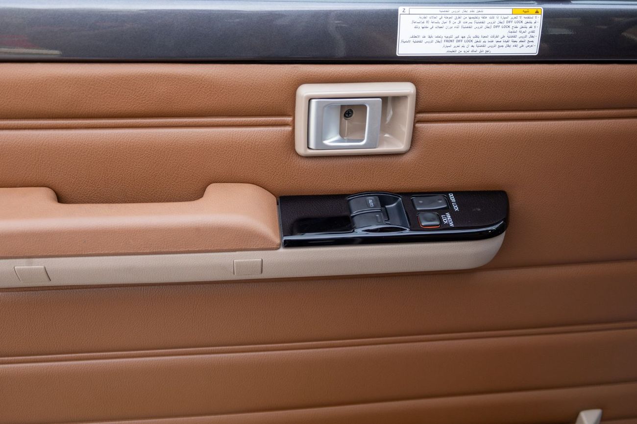 تويوتا لاند كروزر