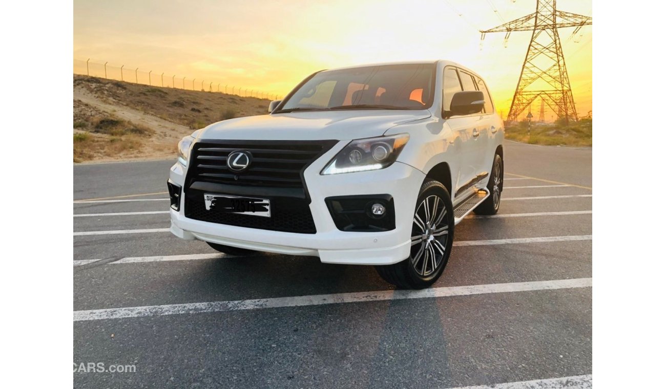 Lexus LX570