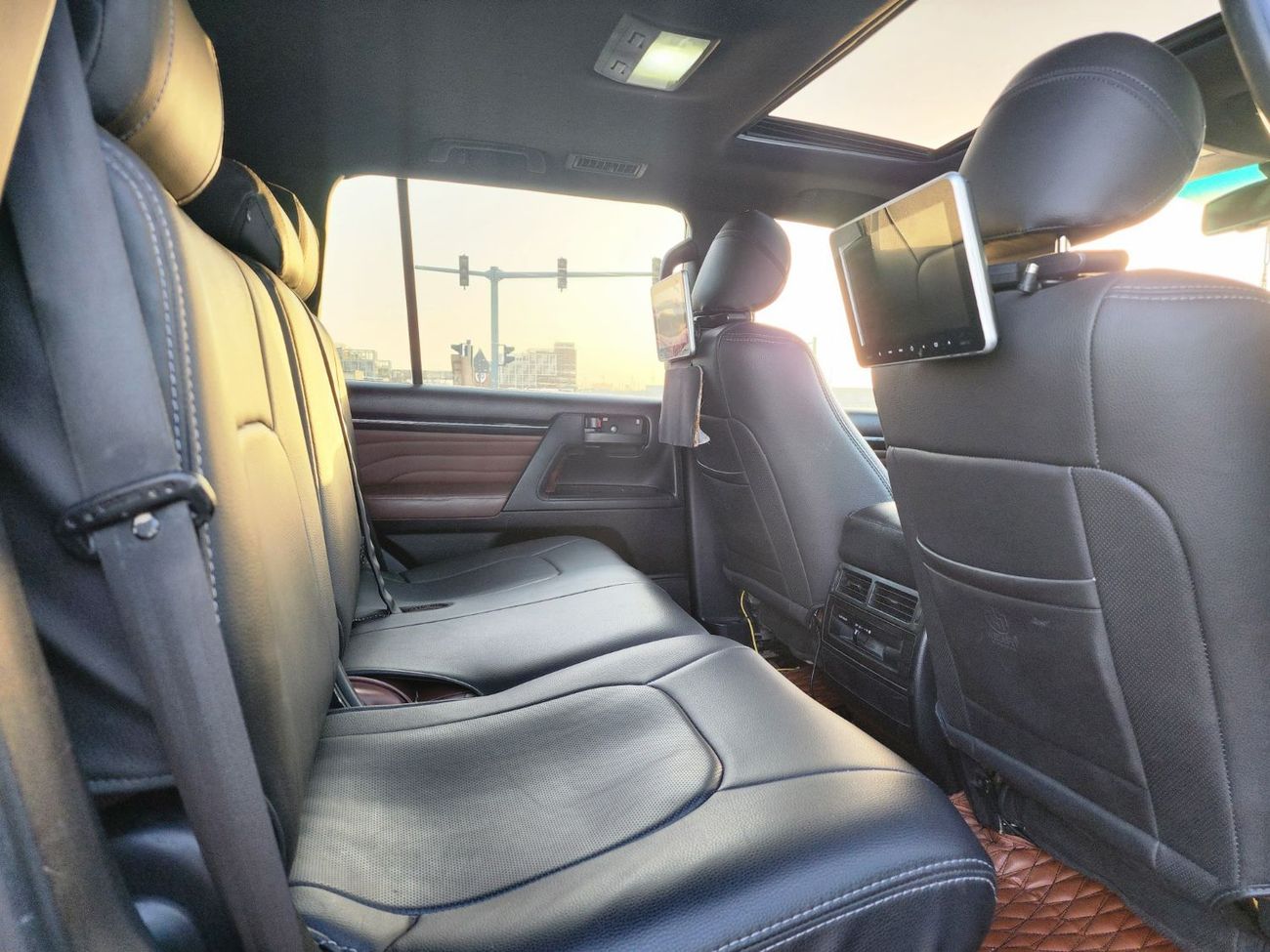 تويوتا لاند كروزر GX.R V6 upgrade 2021