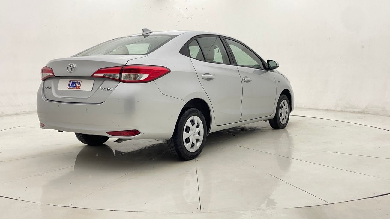 تويوتا يارس SE 1.5 | بدون دفعة مقدمة | اختبار القيادة في المنزل