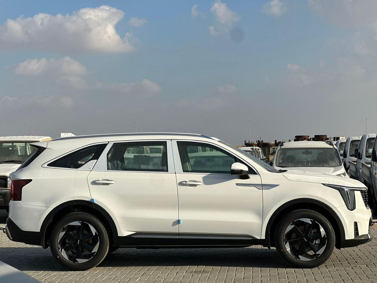 كيا سورينتو 2025 Kia Sorento 2.5L AT Petrol 4x4