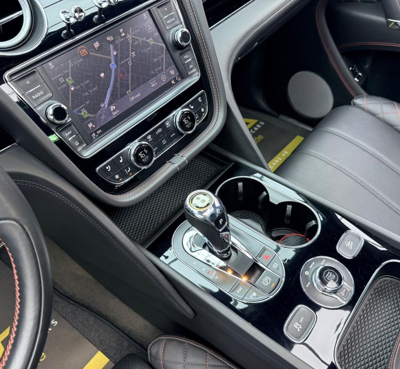 بنتلي بينتايجا MULLINER 2020 Bentley Bentayga Mulliner, Warranty, Full Bentley Service History, Japanese Specs.