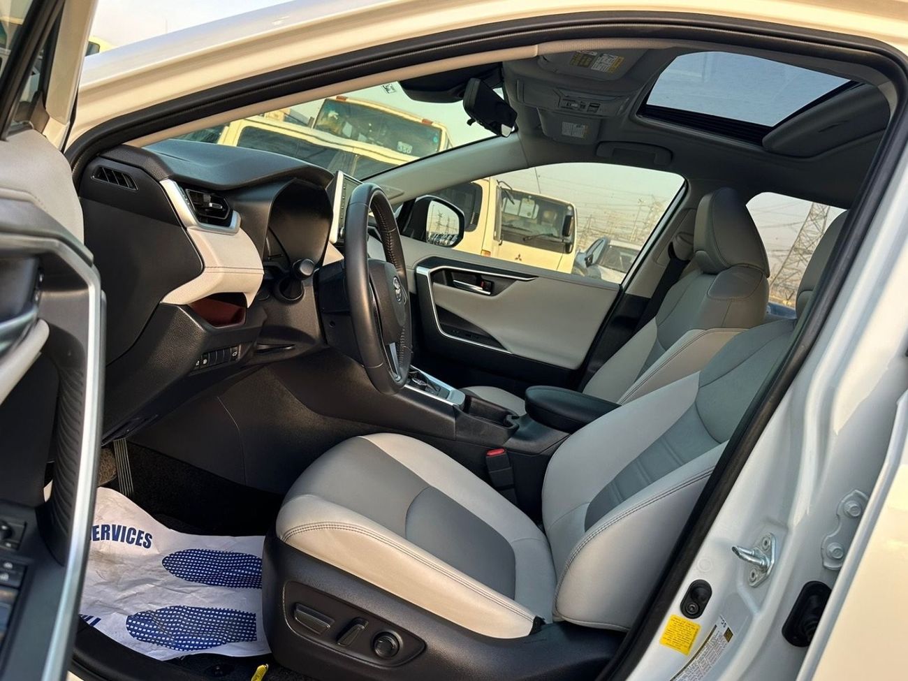 Toyota RAV4 VXR HEV 2020 RAV4 limited Hybrid 4x4