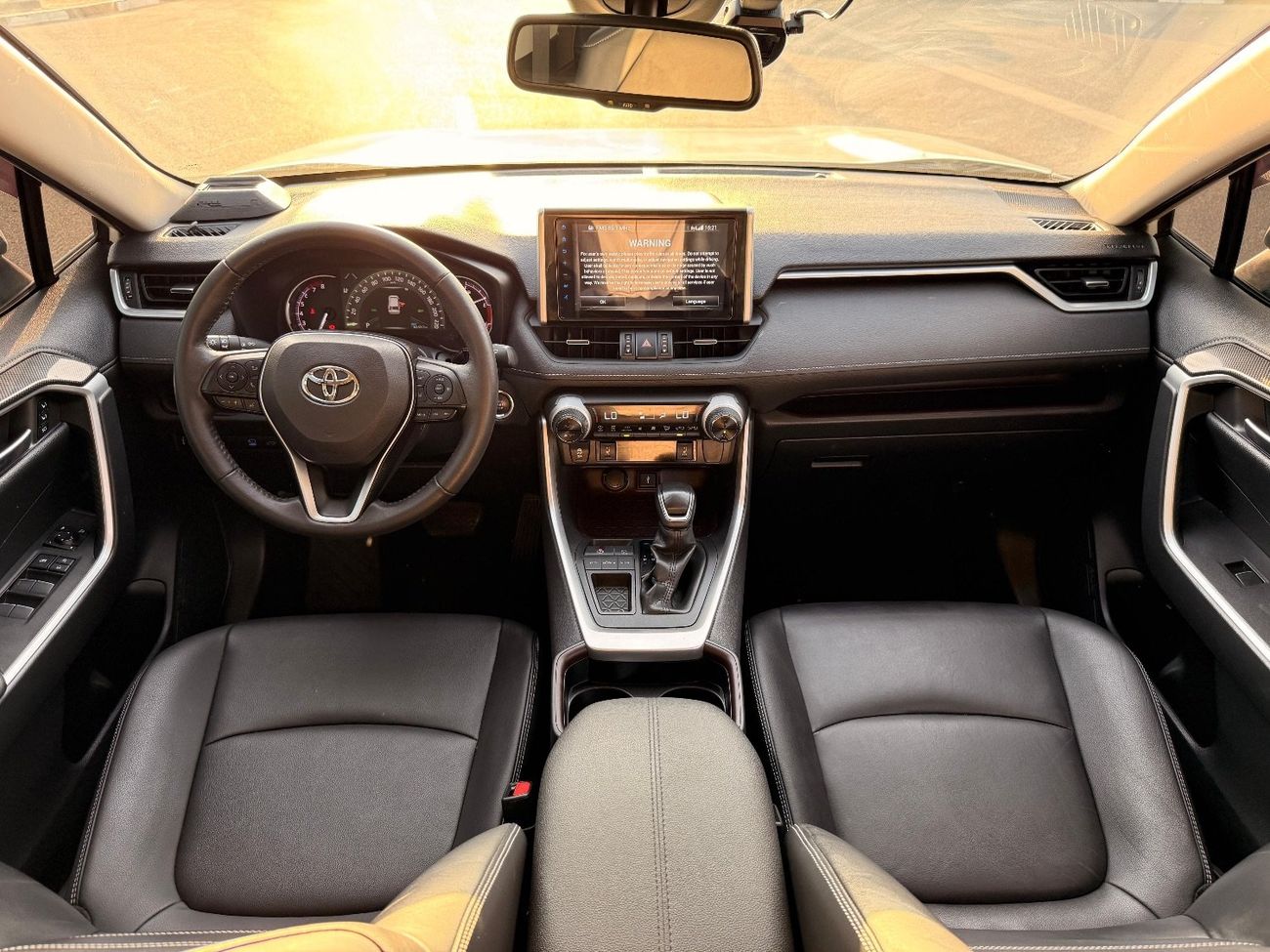 Toyota RAV4 Full Option 360 camera Japanese 2.0 L