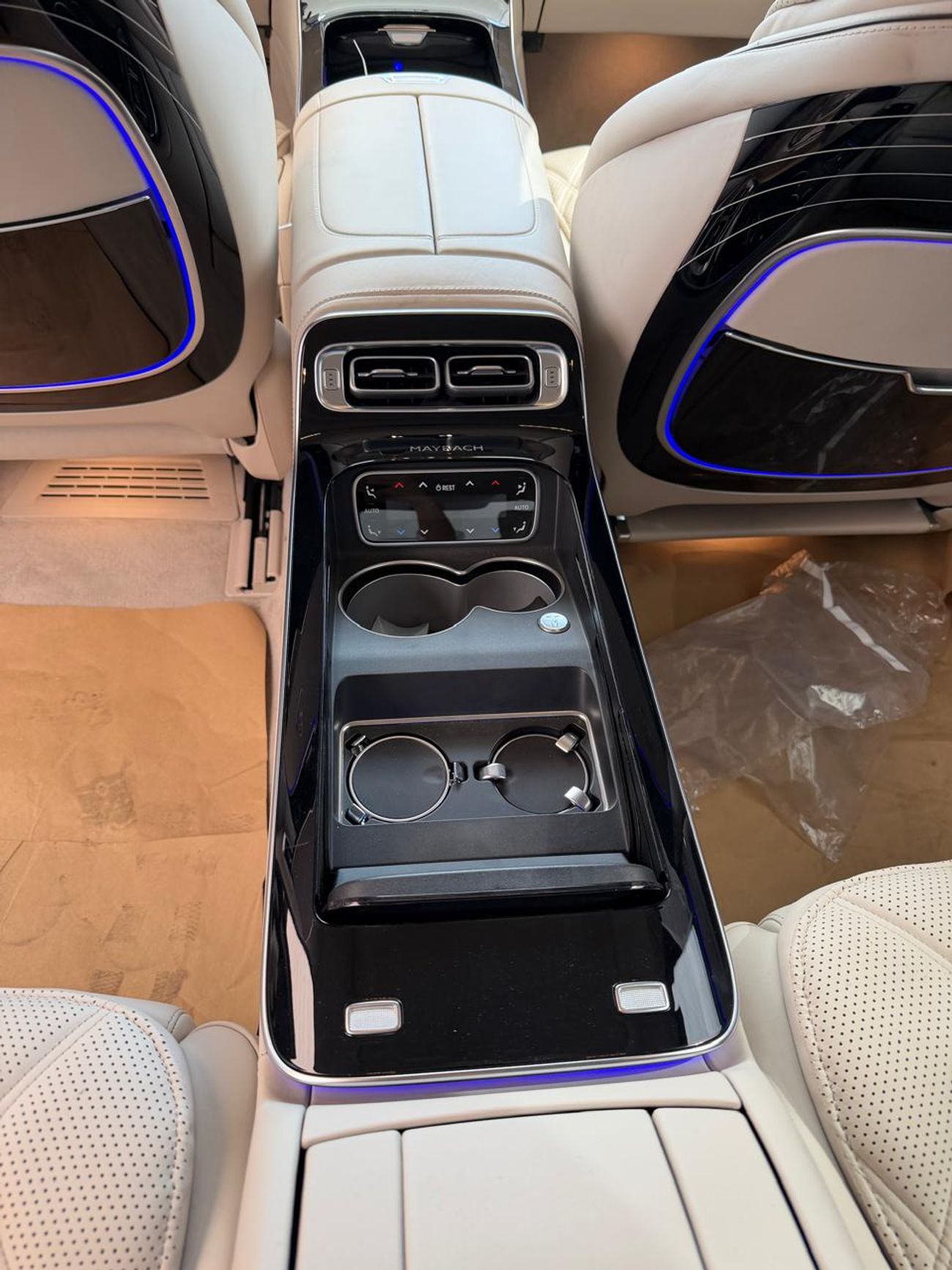 مرسيدس بنز S 680 Maybach