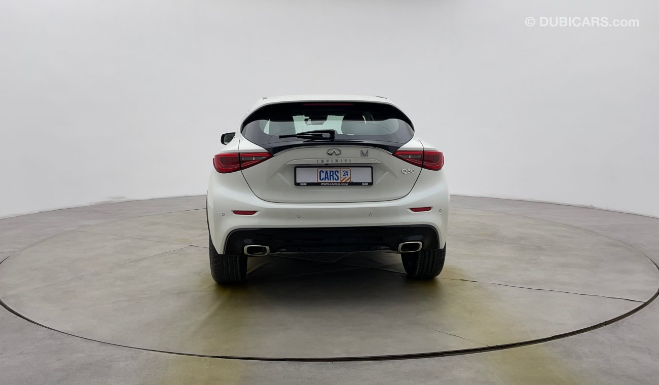 Infiniti Q30 LUXURY 1.6 | Under Warranty | Inspected on 150+ parameters