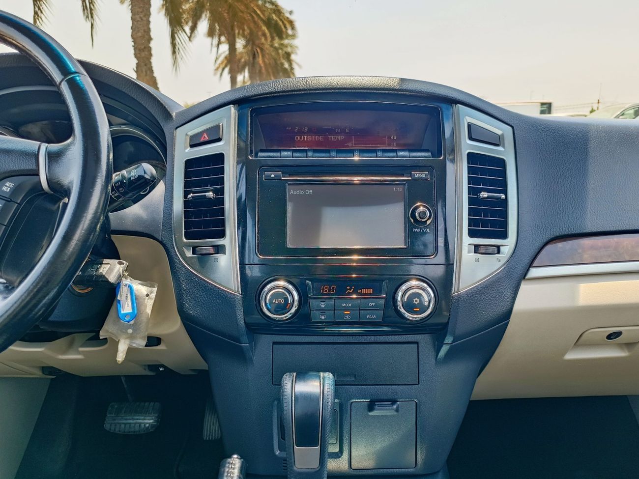 Mitsubishi Pajero // 889 AED Monthly // SUNROOF / ELECTRIC / LEATHER SEAT LOT / FOP (LOT # 16883)