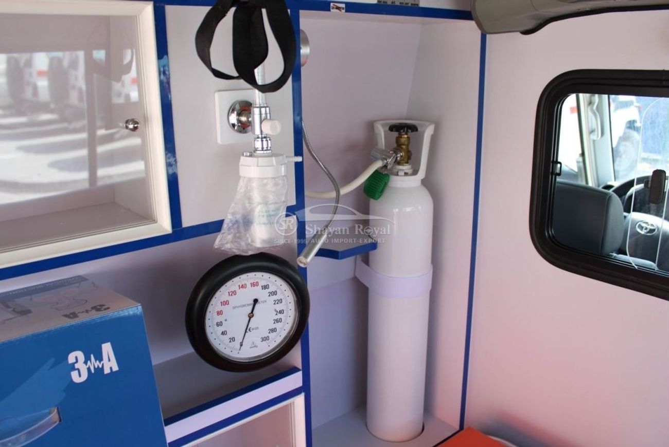 Toyota Land Cruiser LHD LC78 AMBULANCE 4.2L DSL V6 4WD 3DR MT 2025MY | FOR EXPORT