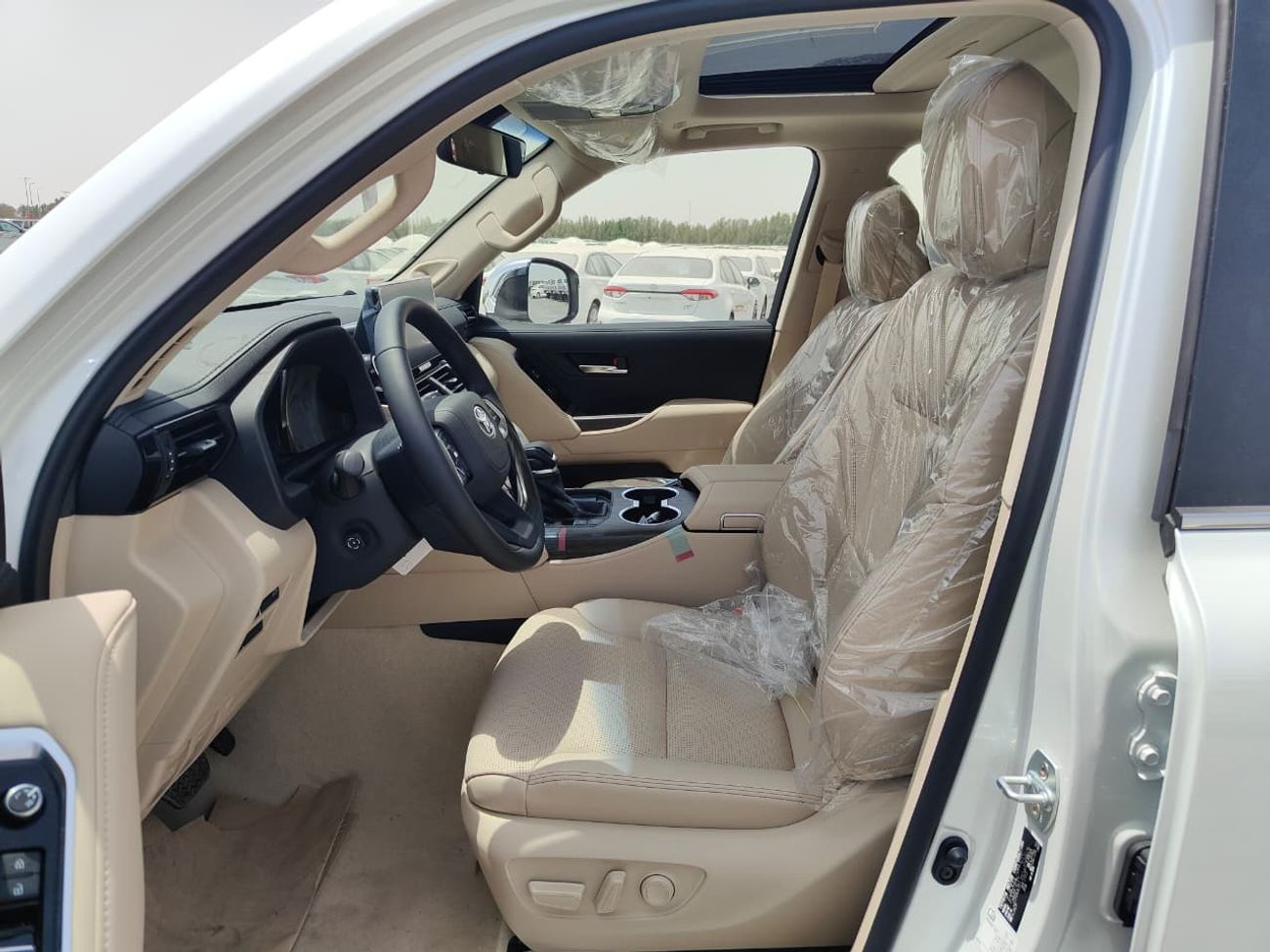 Toyota Land Cruiser 2025 Toyota Land Cruiser LC300 VXR (Full-Option without Radar) 3.3L V6 TW Twin Turbo Diesel A/T Only