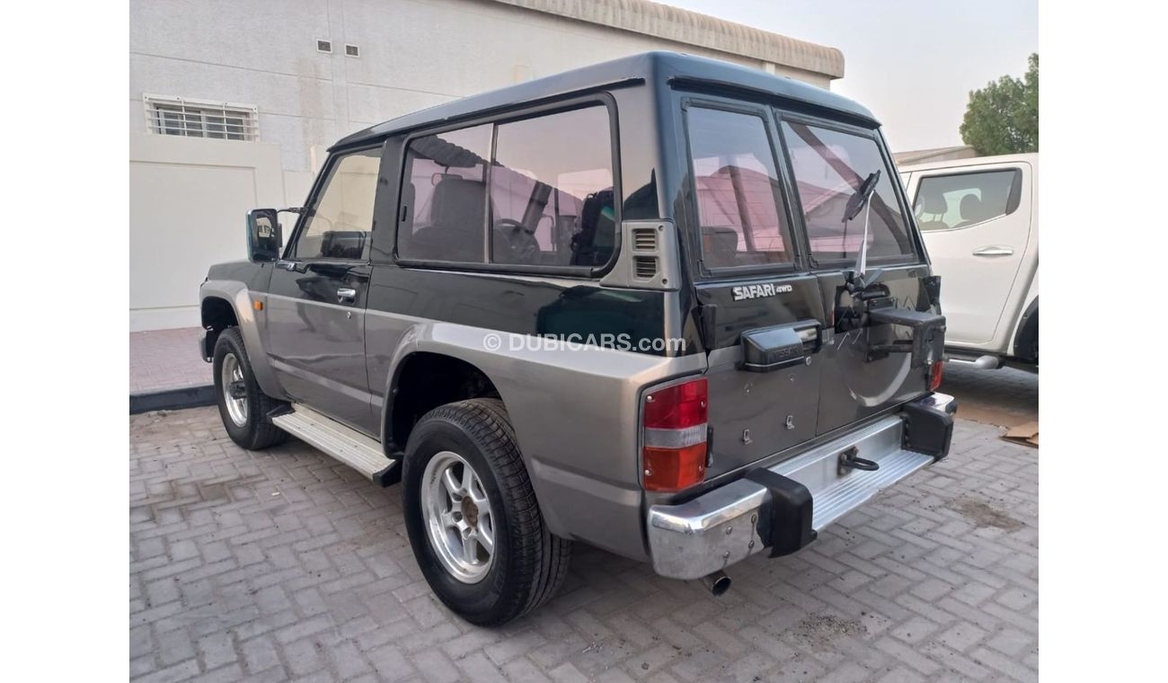 Nissan Patrol Safari NISSAN SAFARI RIGHT HAND DRIVE (PM1151)