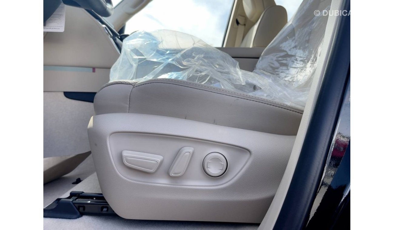 Toyota Land Cruiser GXR, 5dr SUV, 4.0L 6cyl Petrol, (4X4) Ventilated Seats Sunroof 2022MY