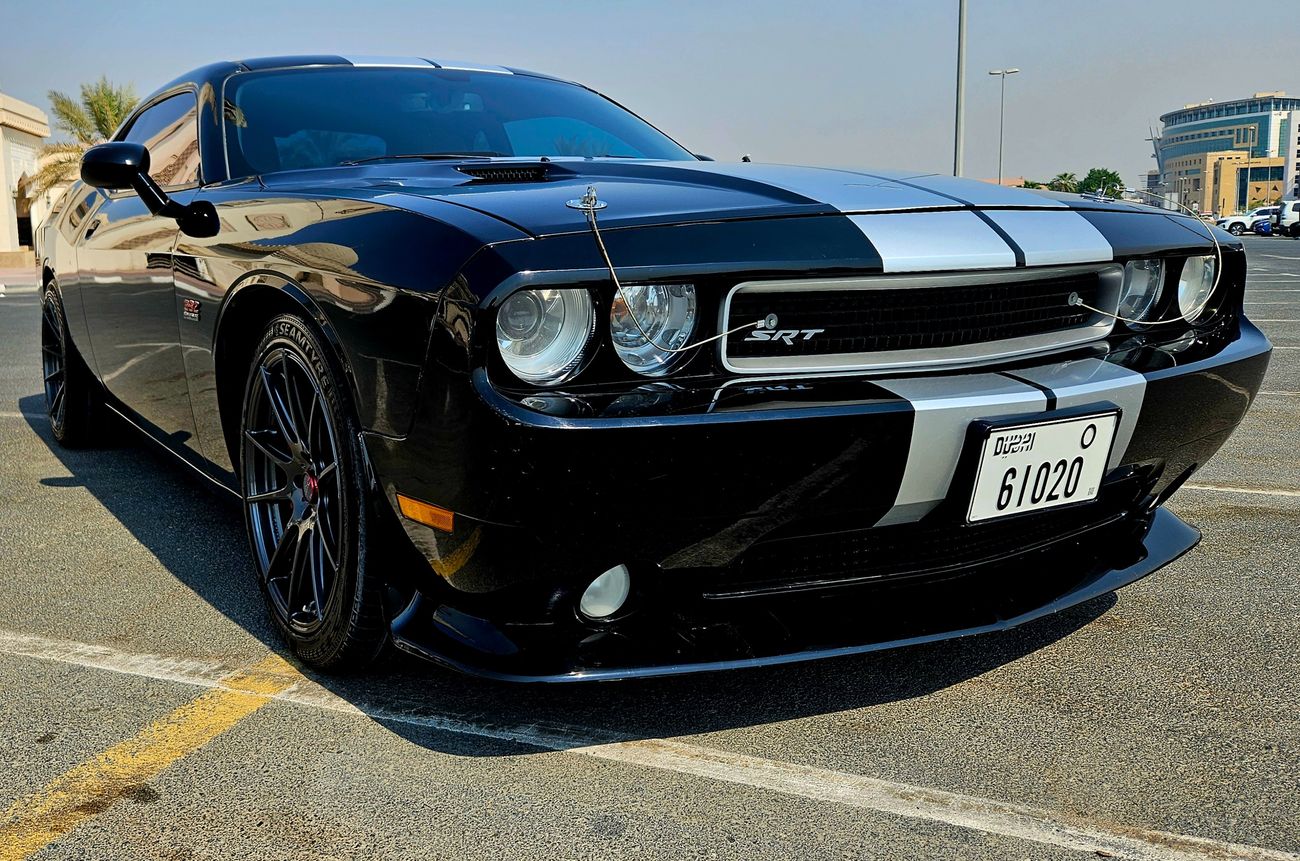 Dodge Challenger Manual SRT8 Core 6.4L