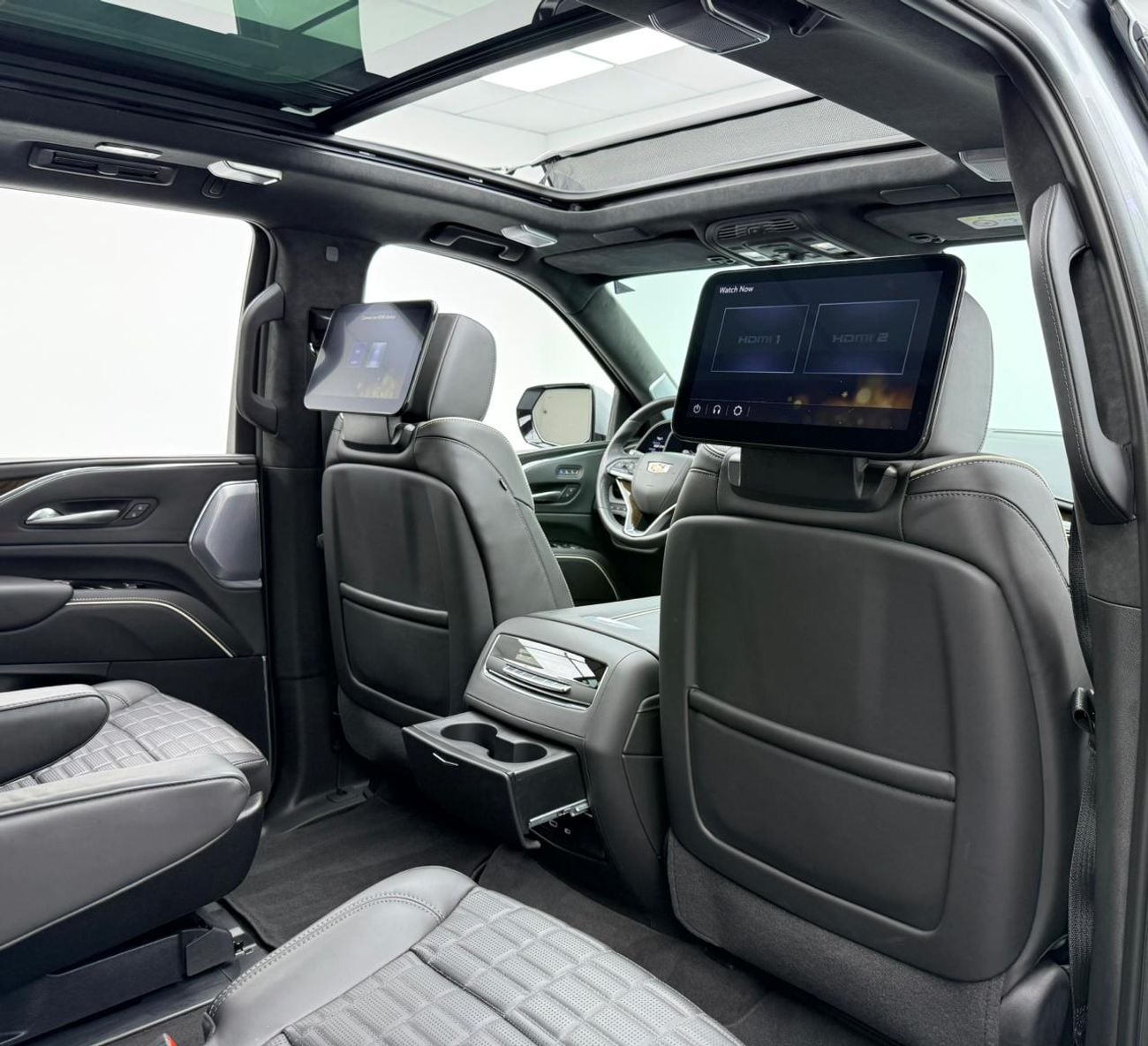 Cadillac Escalade 2024 Cadillac Escalade Sport, 5 Years Cadillac Warranty + Service Pack, Very Low Km, GCC