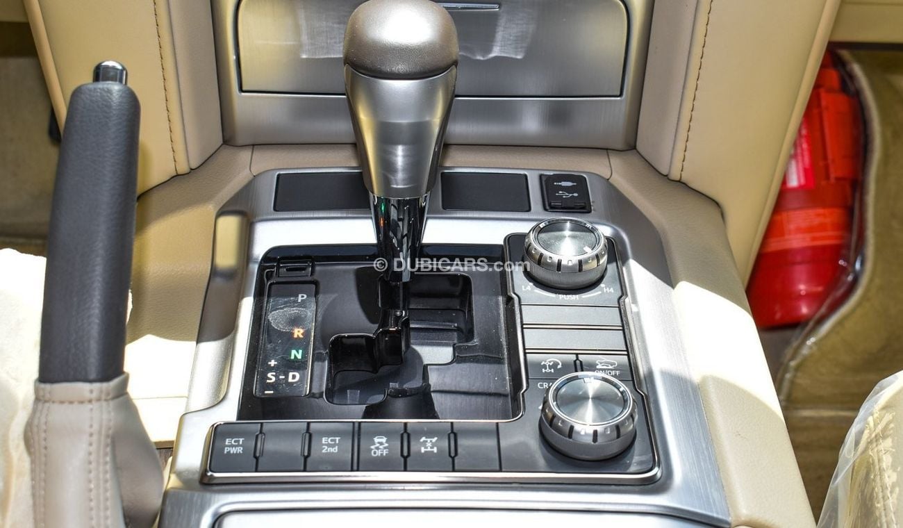 Toyota Land Cruiser VXR V8 5.7 L