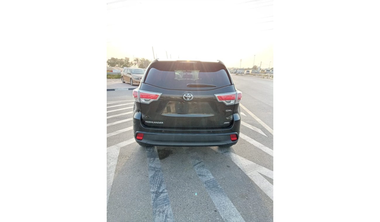 Toyota Kluger TOYOTA KLUGER 2014 MODEL COLOUR BLACK GOOD CONDITION ONLY FOR EXPORT