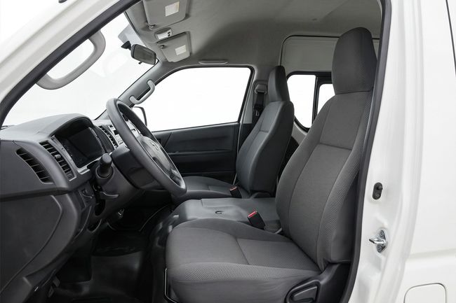 Toyota Hiace 2026 — фото 25