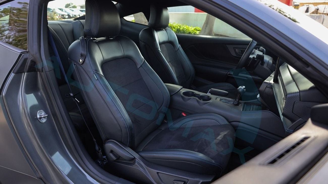 Ford Mustang Dark Horse Premium V8 5.0L RWD GCC 31300Km With 5Y Warranty & 5Y Service @Official Dealer