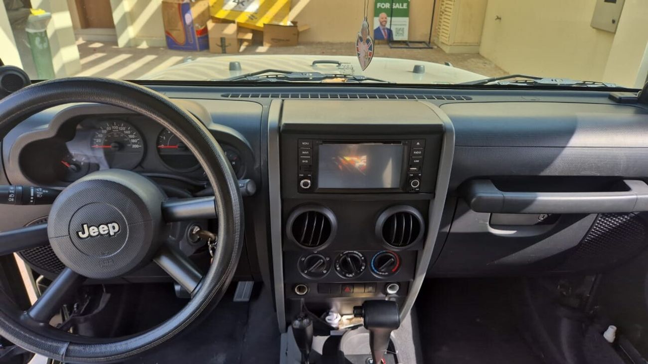 Jeep Wrangler Sport S 3.6L A/T