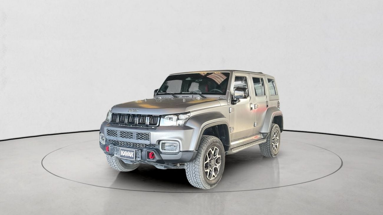 بايك BJ40 2.0T C HONOR LIMITED 8AT 4WD | شامل الضمان | 0 ﺪﻔﻋﺓ ﺃﻮﻟﻯ