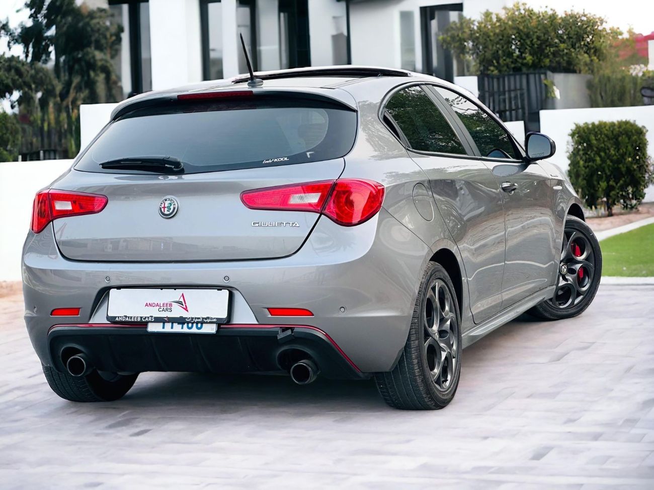 ألفا روميو جوليتا Veloce AED 710 PM | ALFA ROMEO GIULIETTA 1.8 TC I4 | GCC | 0% DP | WELL MAINTAINED | STYLING EXTERIO