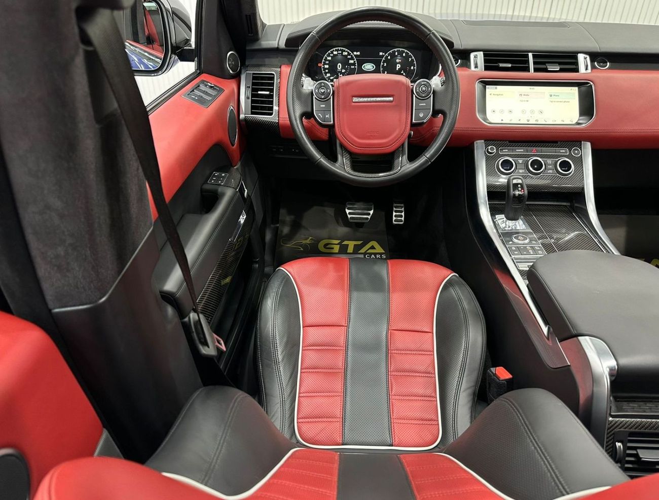 Land Rover Range Rover Sport 2017 Range Rover Sport SVR, Warranty, Full Range Rover Service History, Full Options, GCC