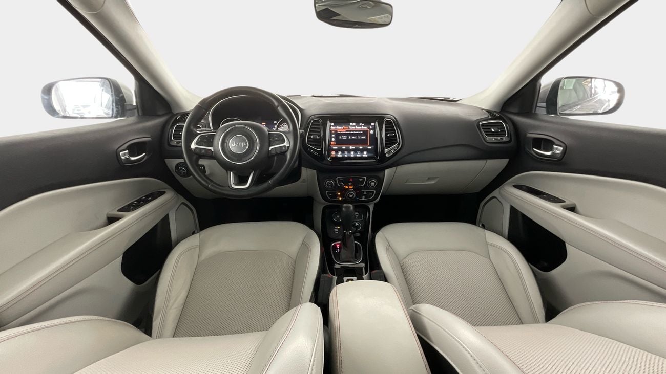 جيب كومباس Limited | شامل الضمان | 0 ﺪﻔﻋﺓ ﺃﻮﻟﻯ