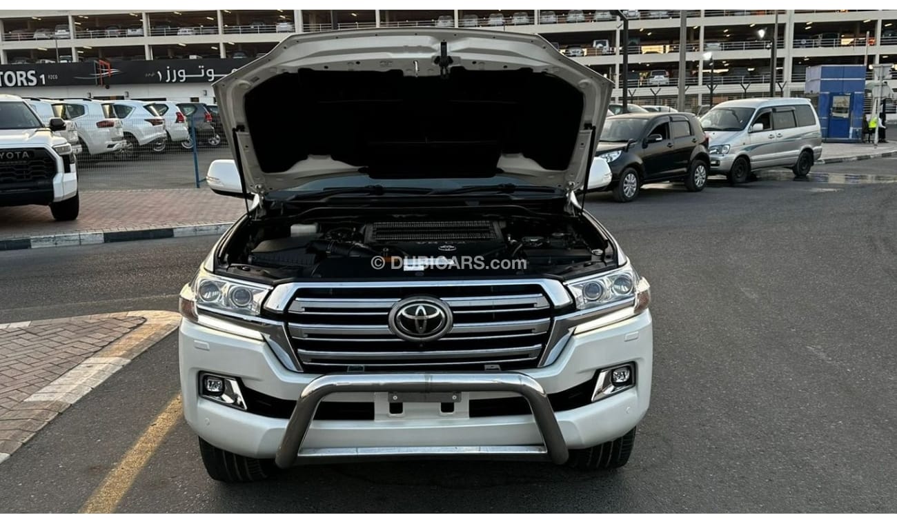 تويوتا لاند كروزر