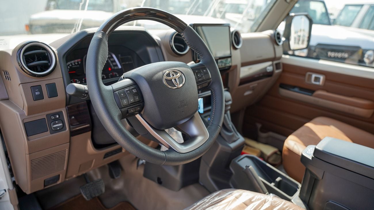 Toyota Land Cruiser Pick Up