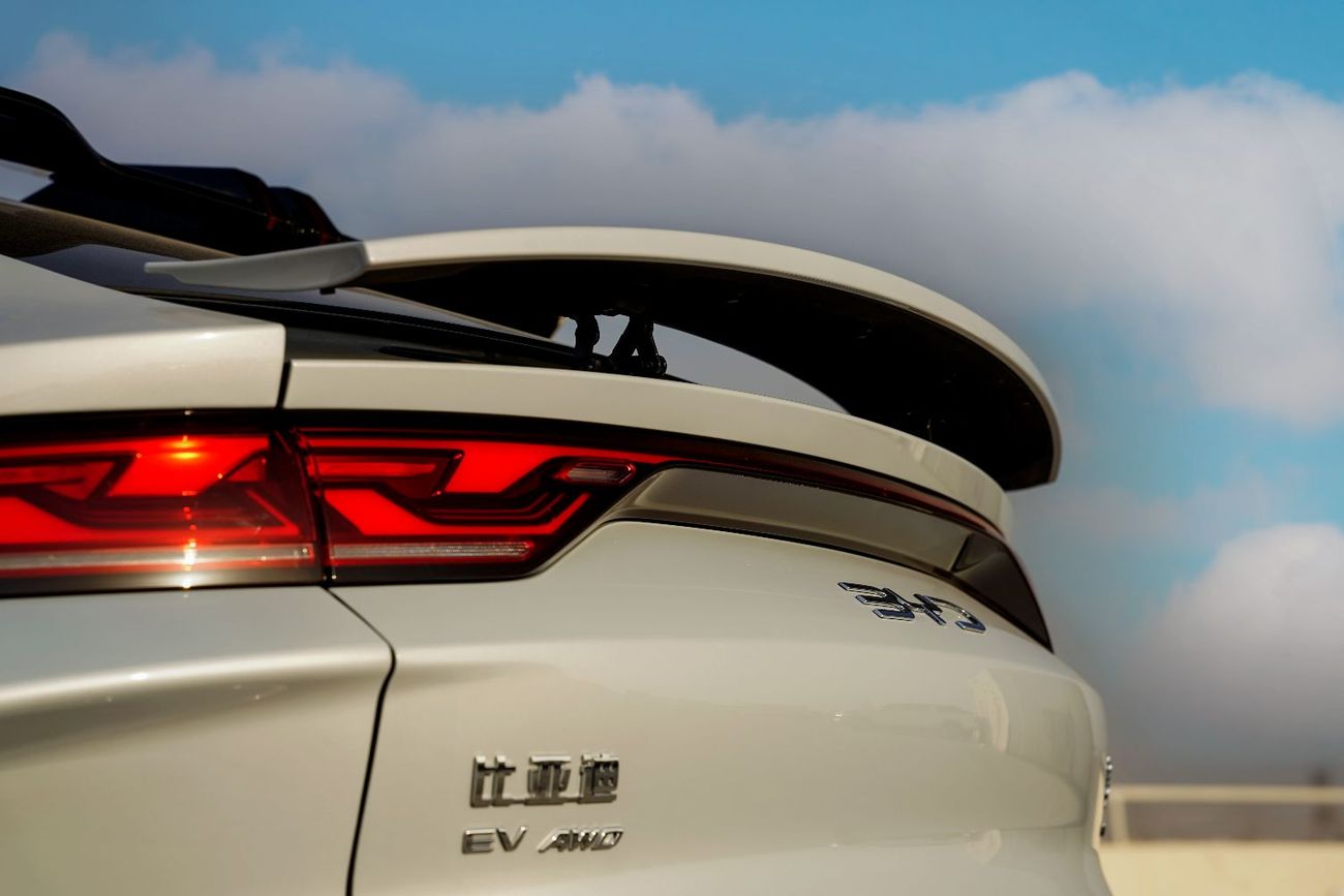 بي واي دي سونغ ل 2025 BYD Song L EV 602km 4WD Smart Driving Model 0Km