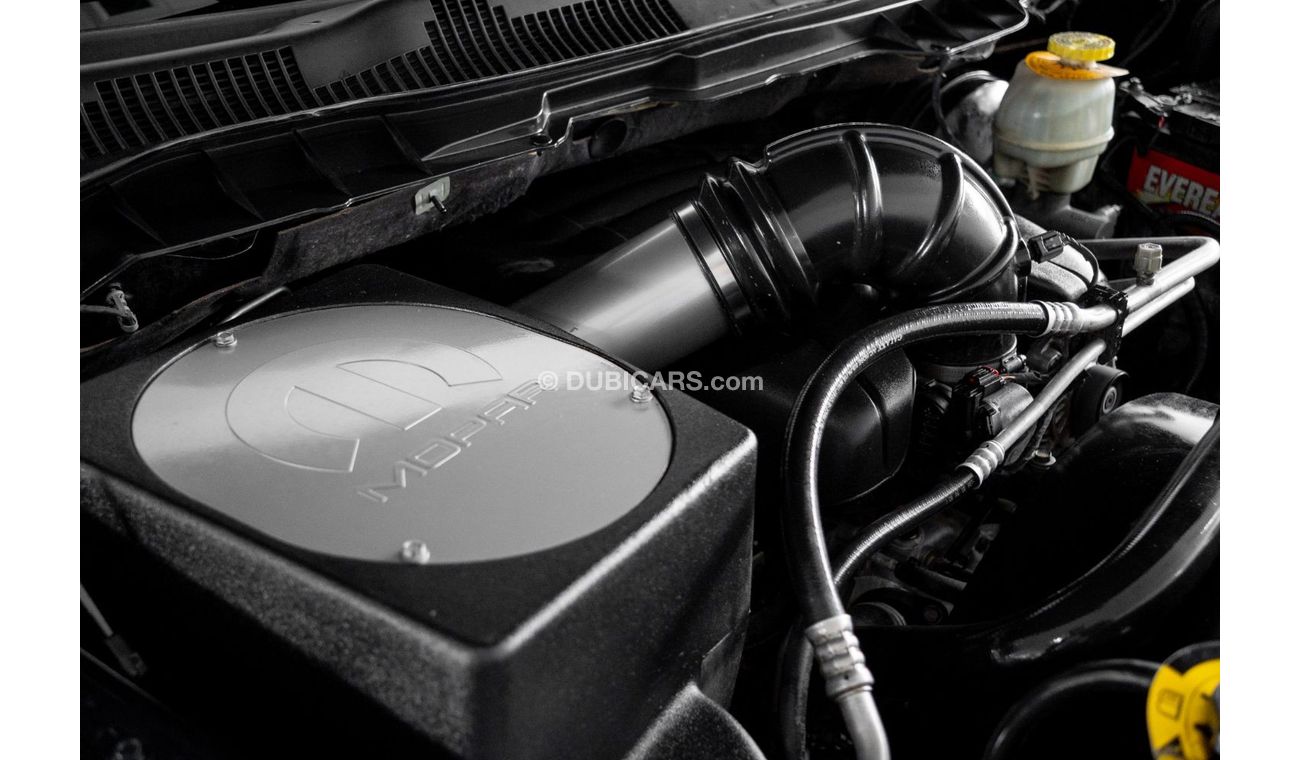 RAM 1500 Laramie Crew Cab 2017 Dodge Ram Laramie Double Cab / Full Dodge Service History & Extended Warranty