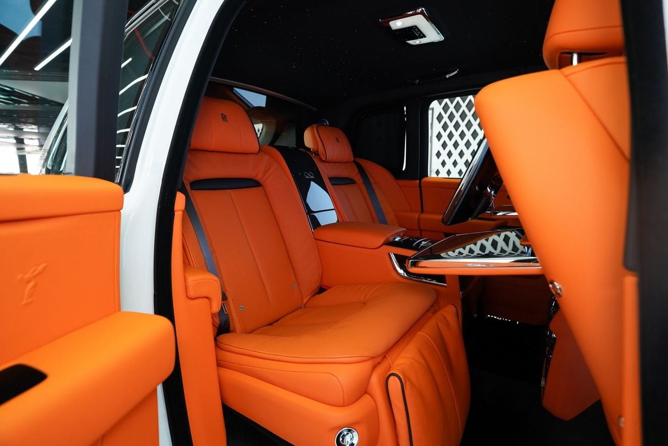 Rolls Royce Cullinan BLACK BADGE