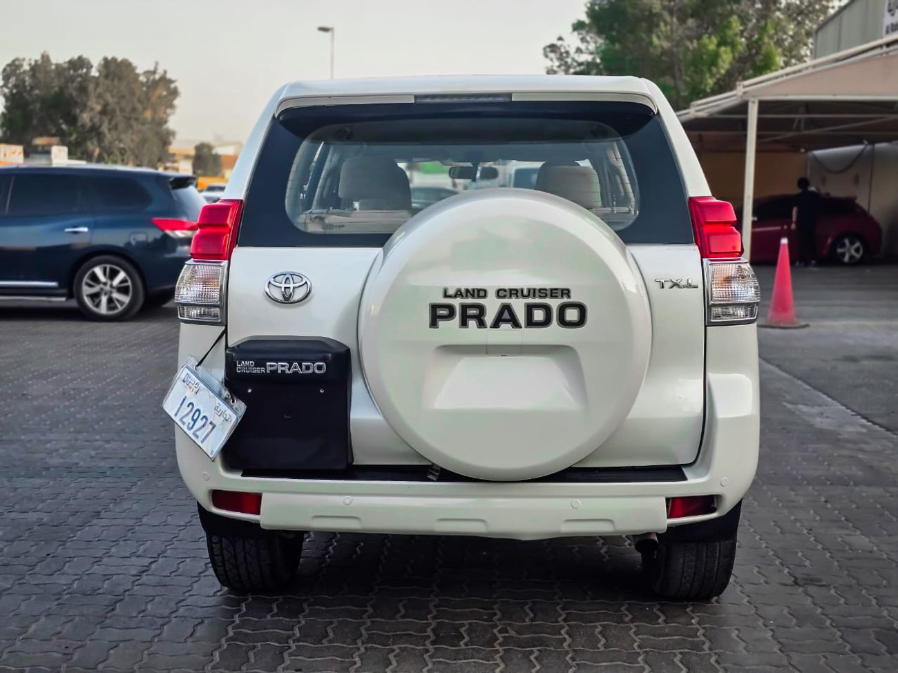 Toyota Prado PETROL ,2.7 LITER ,LEFT HAND DRIVE  ONLY FOR EXPORT
