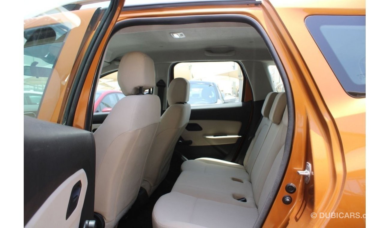 Renault Duster SE ACCIDENTS FREE - GCC - ENGINE 1600 CC - PERFECT CONDITION INSIDE OUT - ORIGINAL PAINT