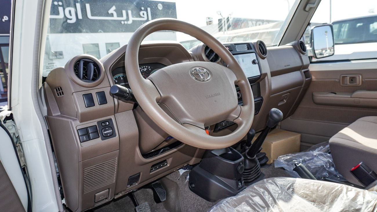 Toyota Land Cruiser 70 4.5L V8 Diesel M/T