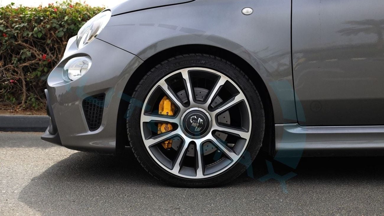 Abarth 695 Abarth 695 Turismo 1.4T 2024 GCC 19000Km With 3 Years Or 120,000 Km Warranty @Official Dealer