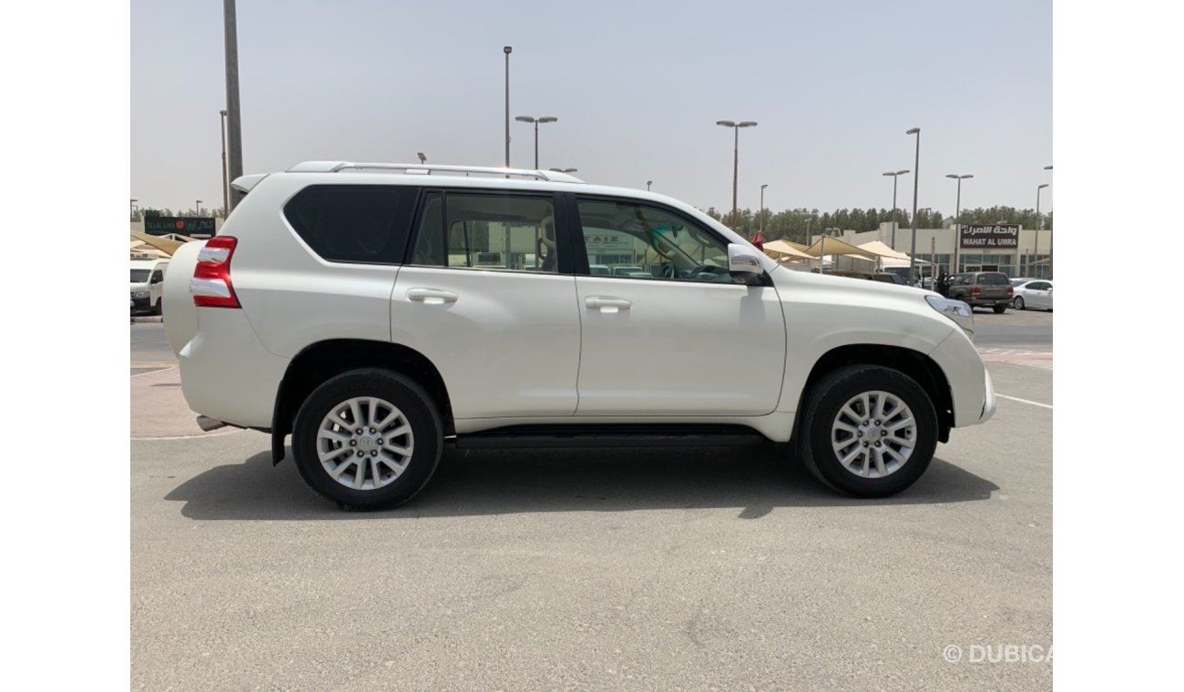 Toyota Prado Toyota Prado model 2016   GxR very celen car