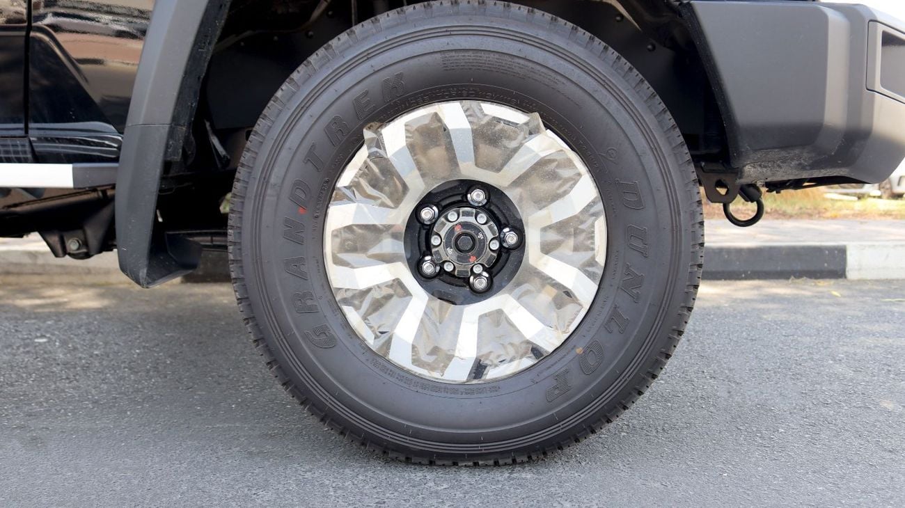 Toyota Land Cruiser 70 LC 76 | LX | 4.0L | V6 Automatic | GCC Specification