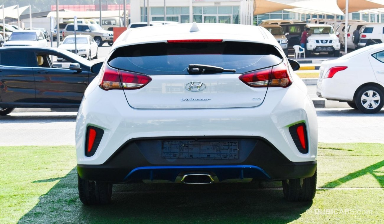 Hyundai Veloster