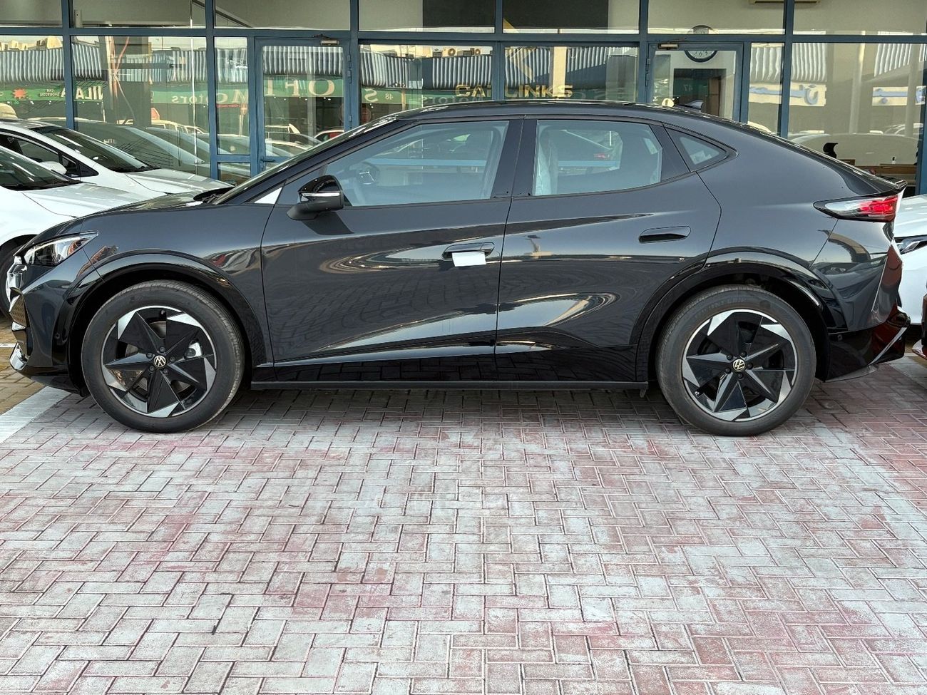 فولكس واجن ID.Unyx