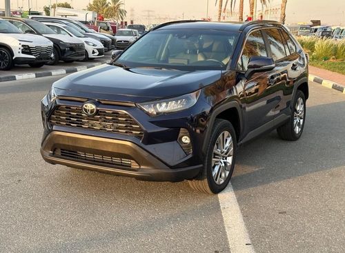 Toyota RAV4 XLE Toyota RAV4 2021 LHD