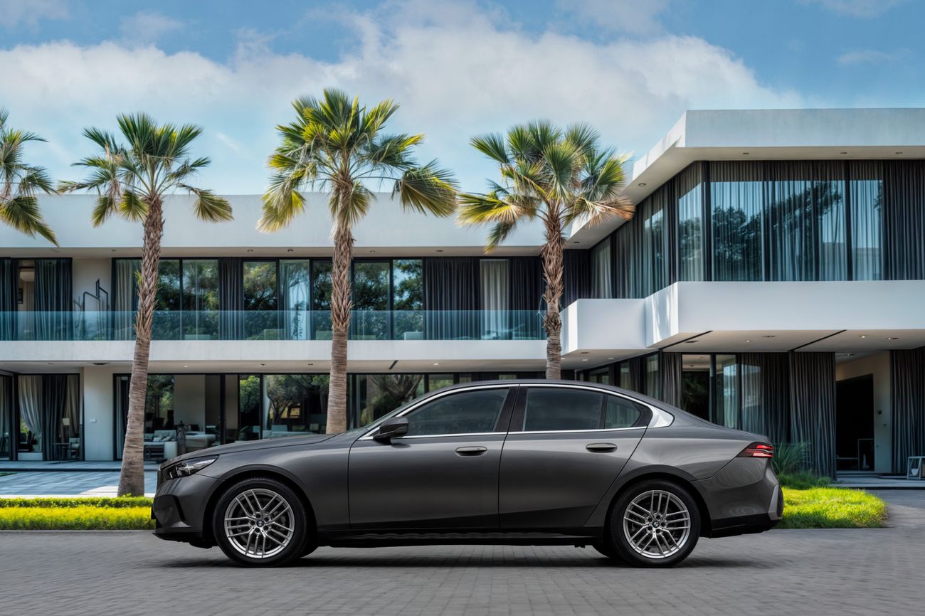 BMW 520i 520i | 4,211 P.M | 0% Downpayment | Agency Warranty!