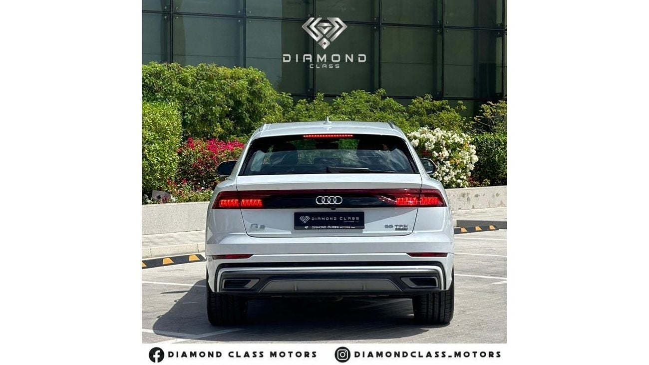 Audi Q8 Audi Q8 S-Line 55 TFSI Quattro Top Option GCC Panoramic  Head-Up Display  360 Camera  202 Under Warr