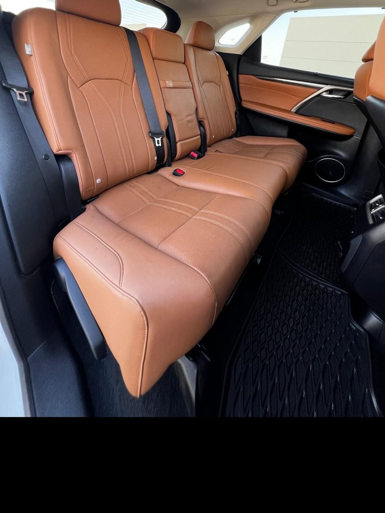 Lexus RX350 Platinum Lexus Rx350 Model 2022 Clean title without accident