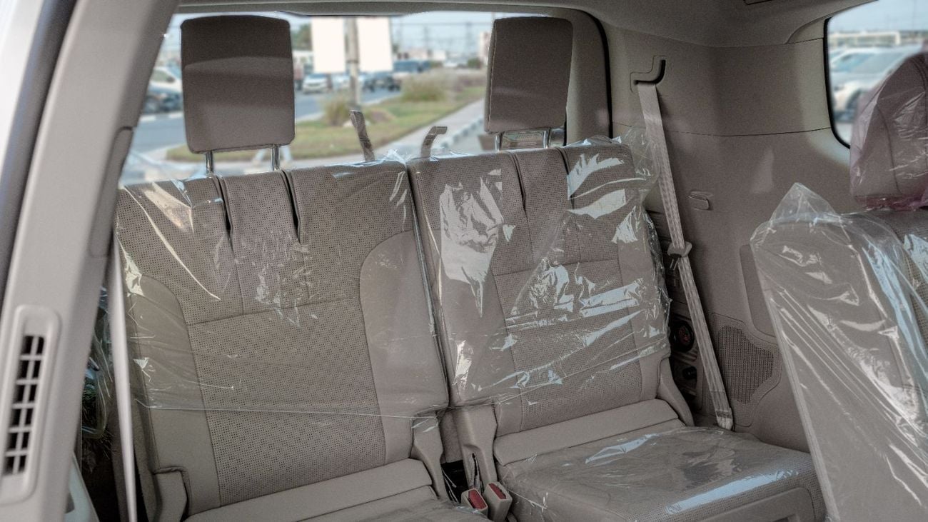 تويوتا لاند كروزر 2025 Toyota Land Cruiser VXR 3.5L AT Petrol (Without body kits) White